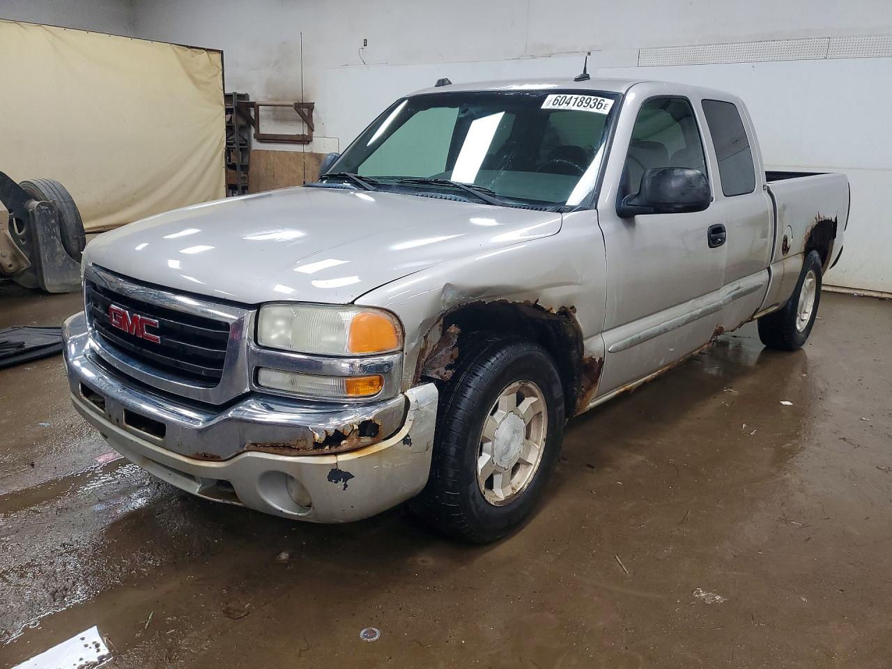 2GTEC19T641155565 · 2004 GMC NEW SIERRA