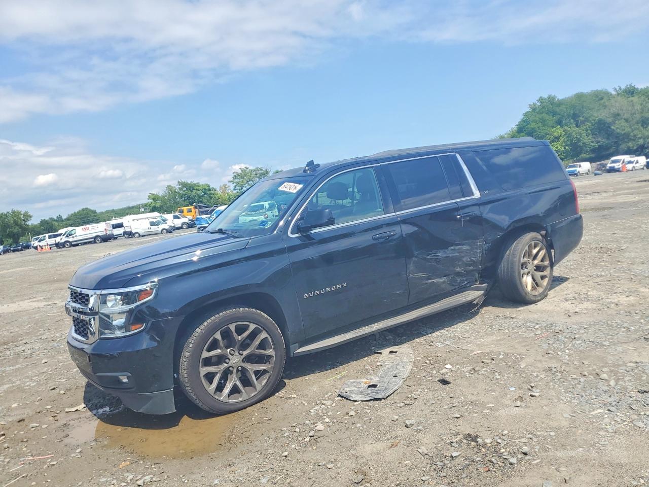 1GNSKJKC3FR615556 · 2015 CHEVROLET SUBURBAN