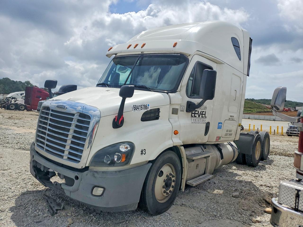 1FUJGHDVXGLHM4066 · 2016 FREIGHTLINER CASCADIA 113