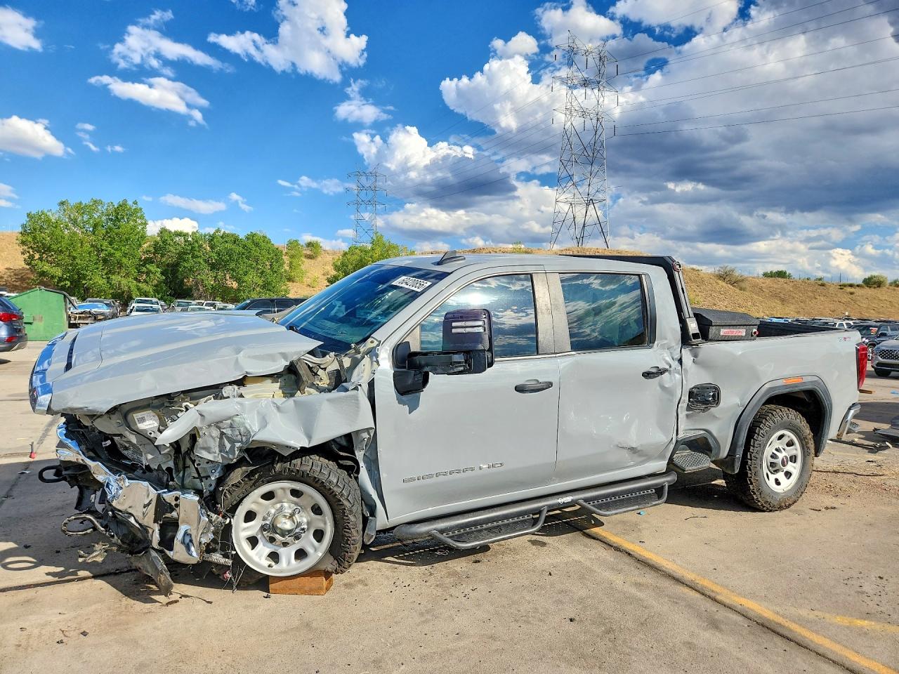1GT49SEY3RF459843 · 2024 GMC SIERRA