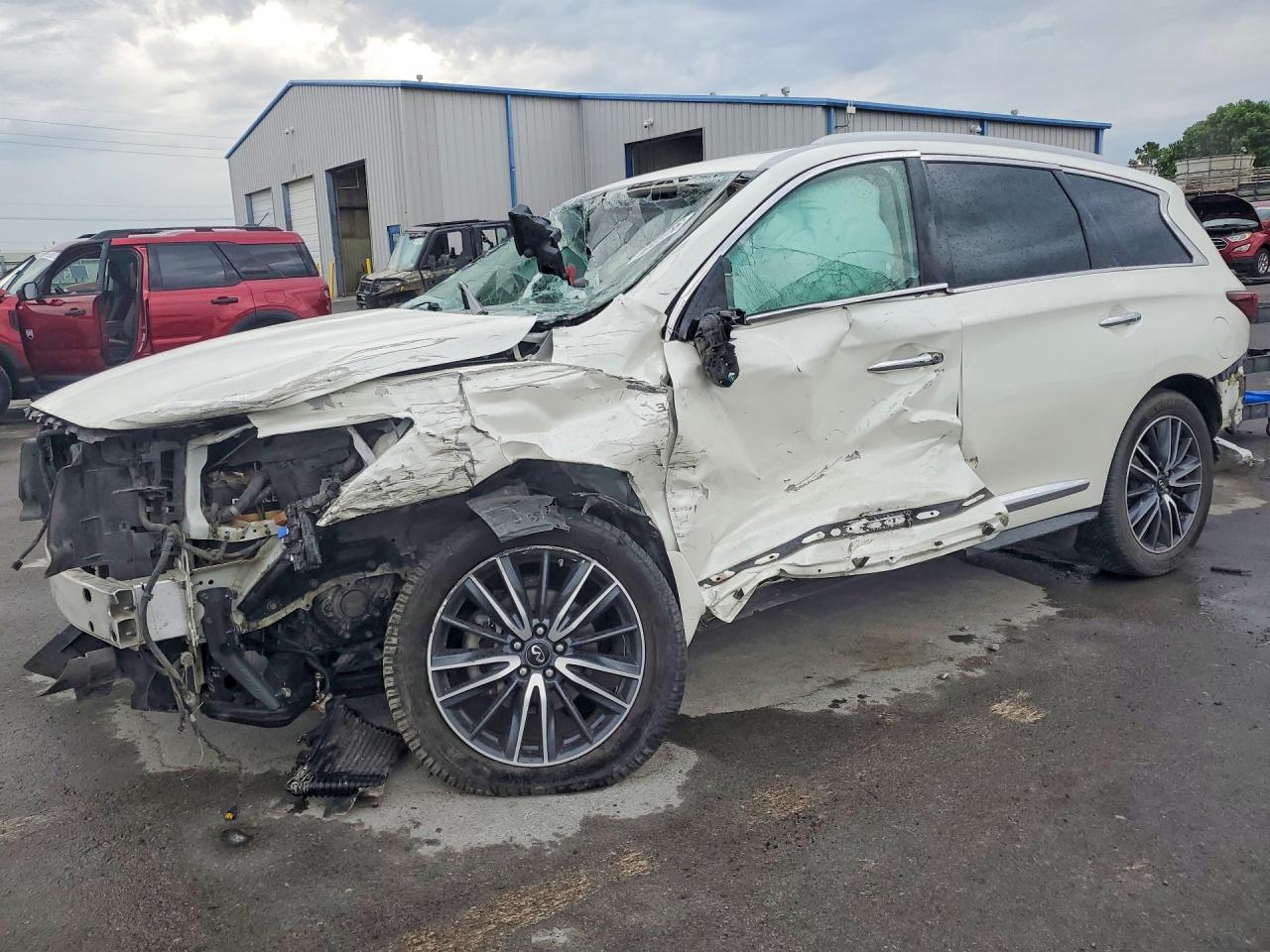 5N1DL0MN7JC531996 · 2018 INFINITI QX60