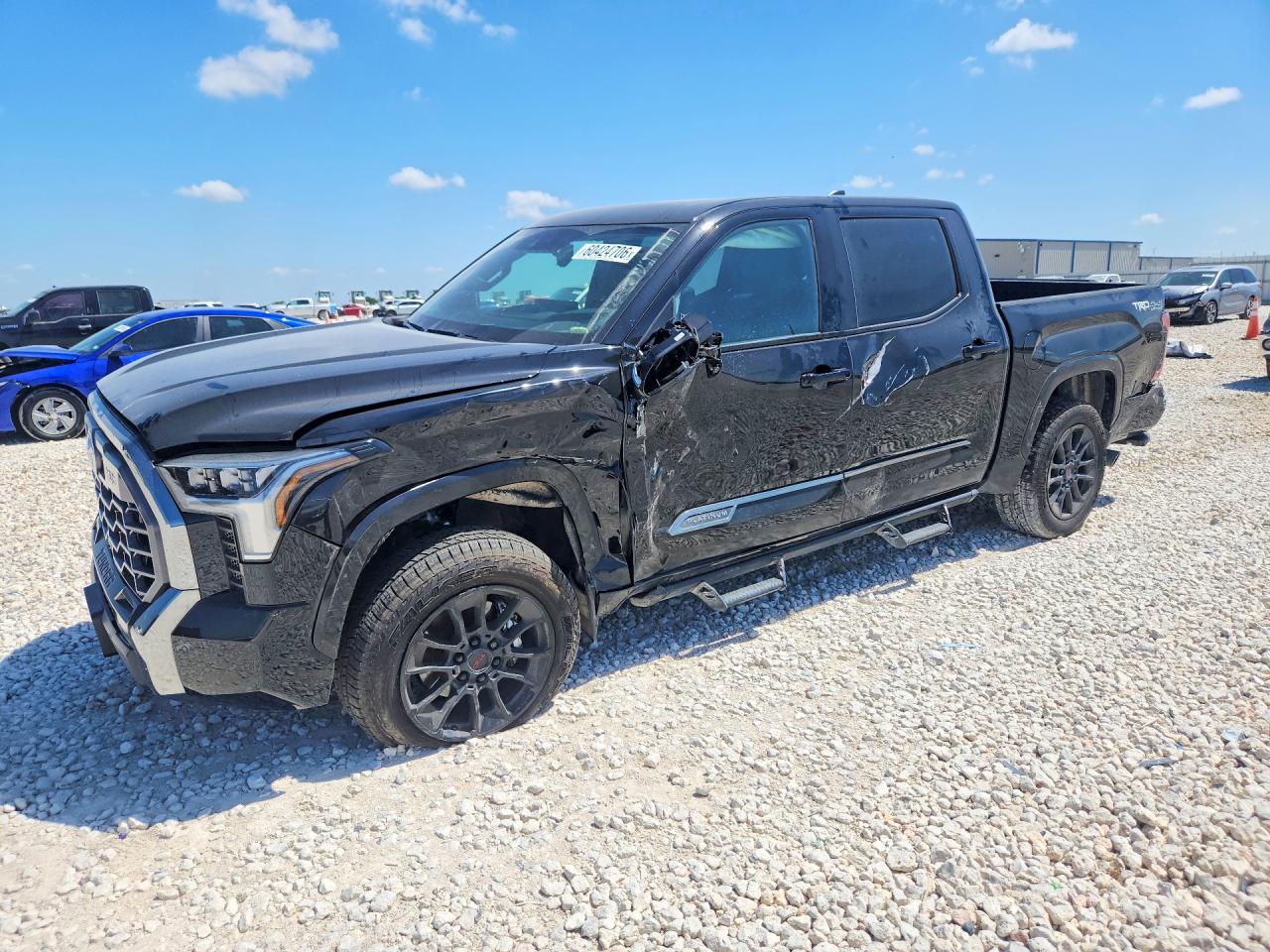 5TFWA5DB0TX411622 · 2026 TOYOTA TUNDRA