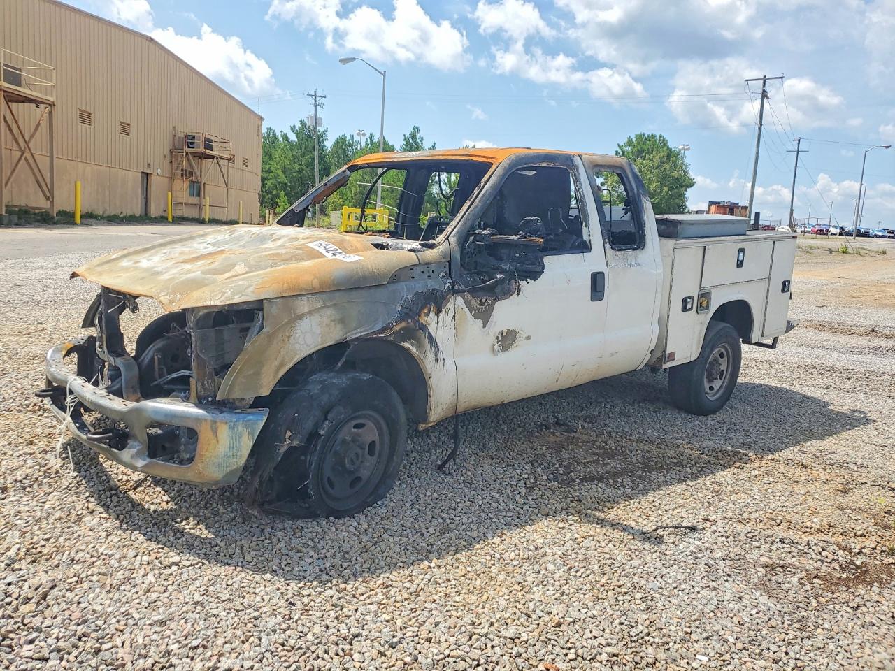 1FT7X2B67GEB19264 · 2016 FORD F250