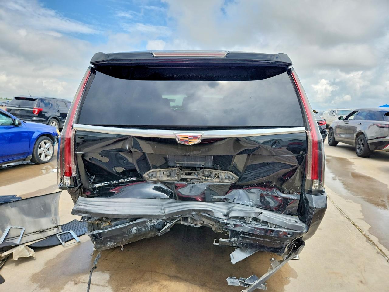 1GYS3BKJ2GR446796 · 2016 CADILLAC ESCALADE · 6/14
