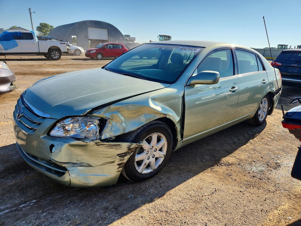 4T1BK36B25U031047 · 2005 TOYOTA AVALON