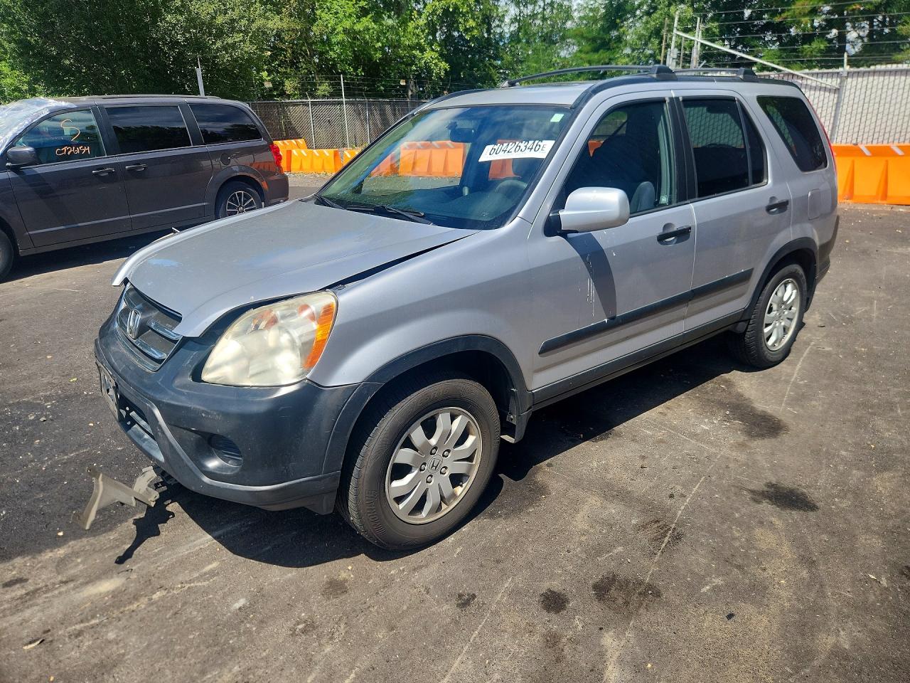 JHLRD788X5C055529 · 2005 HONDA CR-V