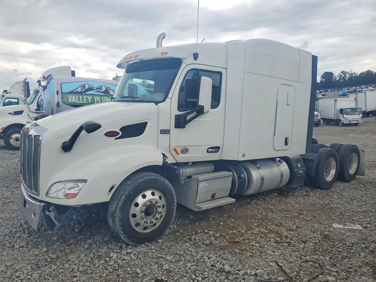 1XPBDP9X8MD646390 · 2021 PETERBILT 579