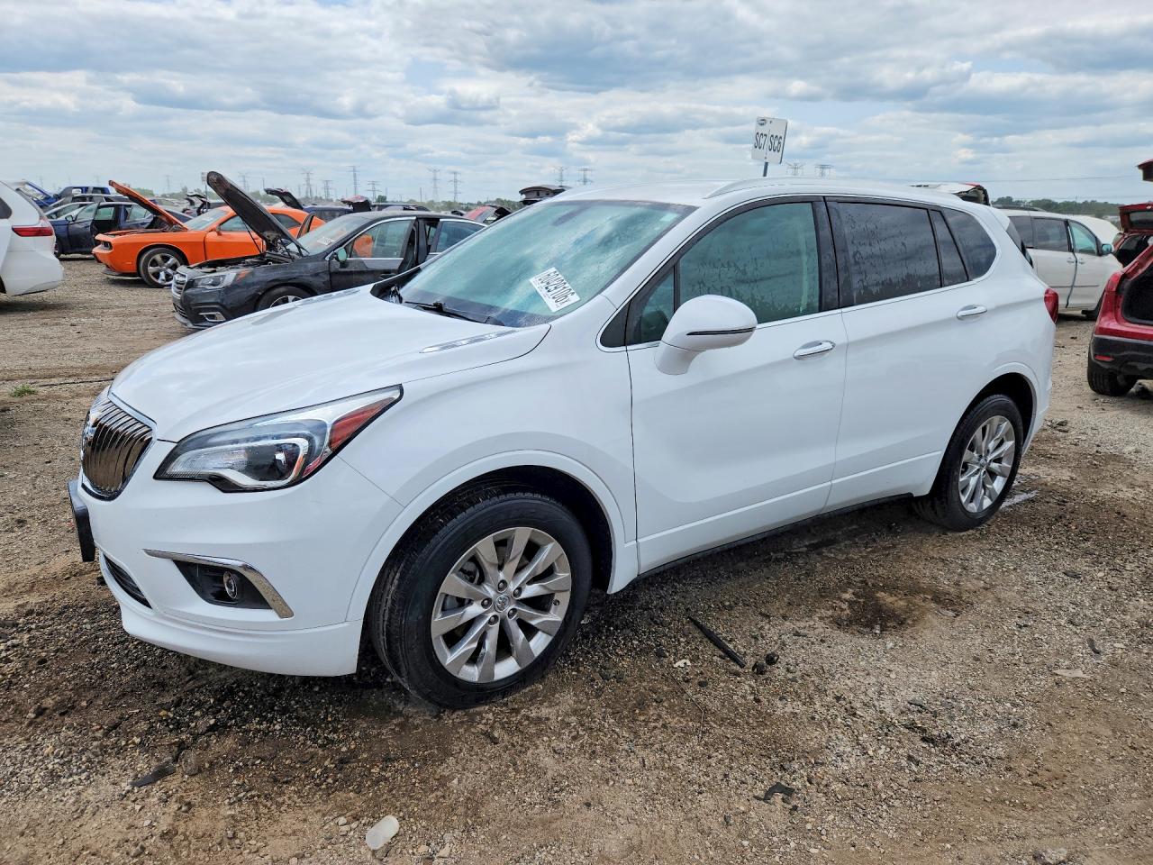 LRBFX1SA4JD016888 · 2018 BUICK ENVISION
