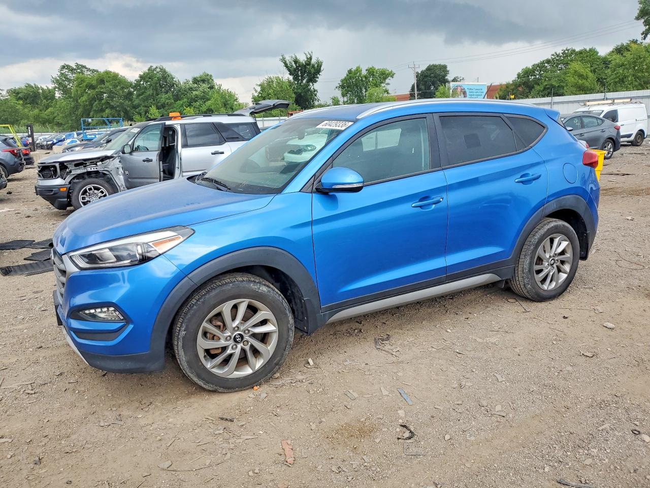 KM8J3CA27HU303967 · 2017 HYUNDAI TUCSON