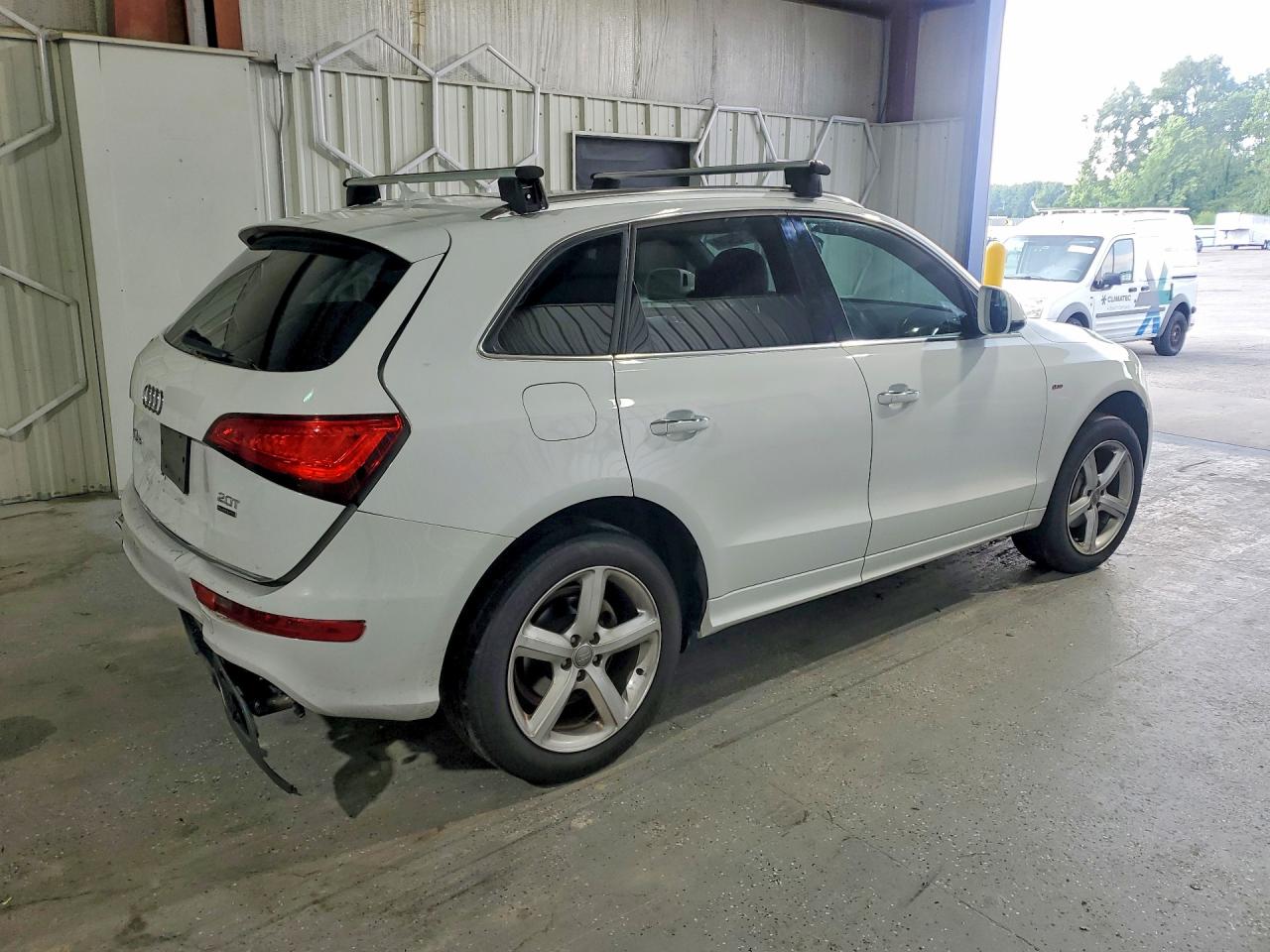 WA1M2AFP1HA087283 · 2017 AUDI Q5 · 3/13