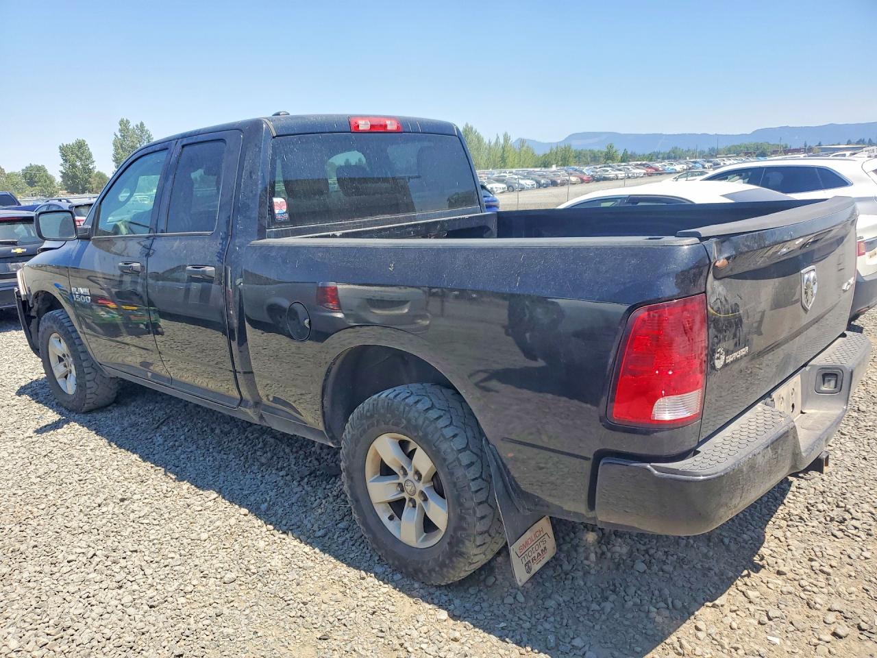 1C6RR7FGXJS269968 · 2018 RAM 1500 · 2/12