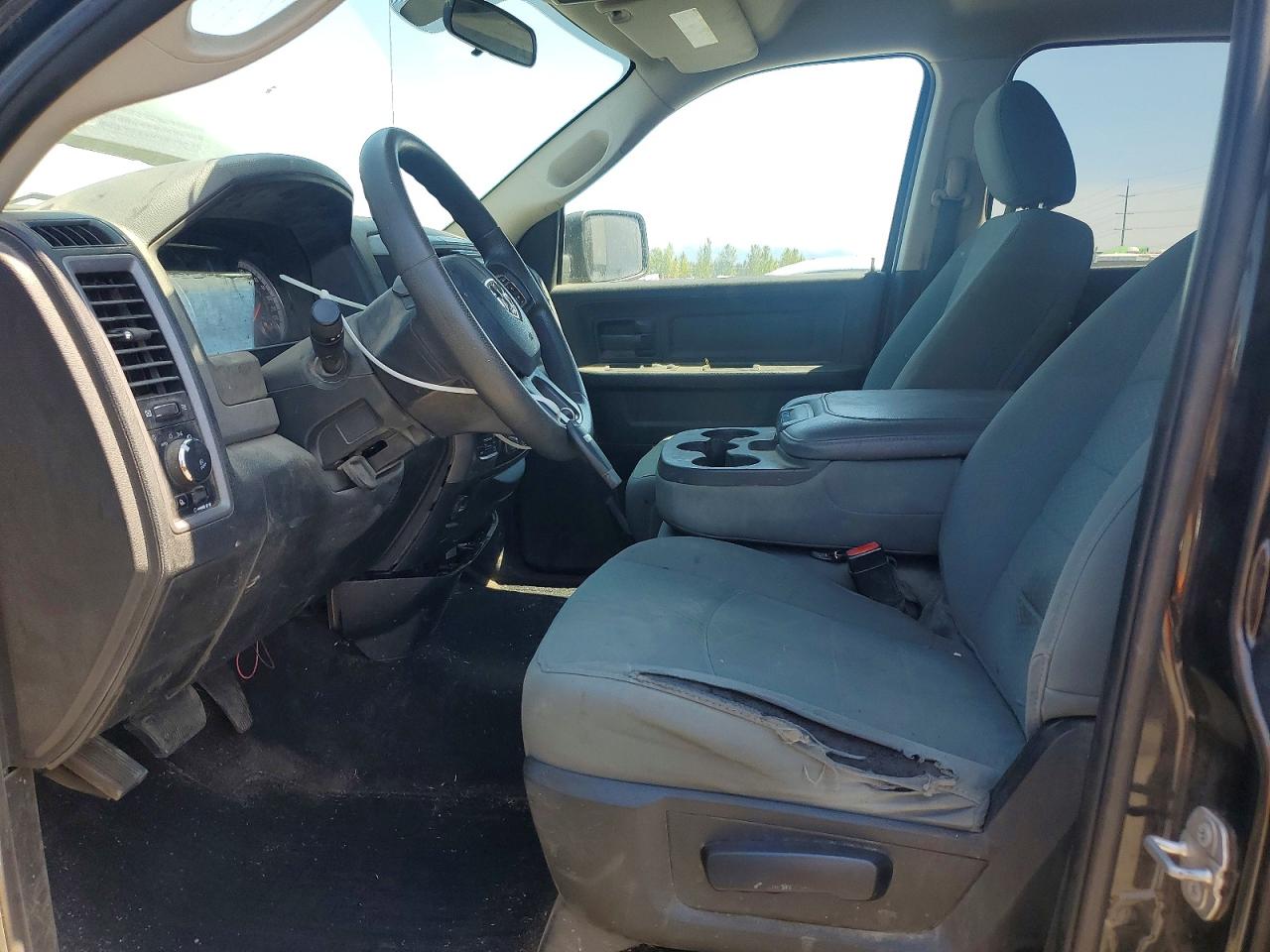 1C6RR7FGXJS269968 · 2018 RAM 1500 · 7/12