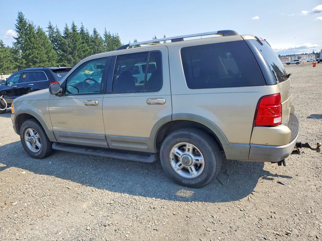 1FMZU73E72ZA80791 · 2002 FORD EXPLORER · 2/13