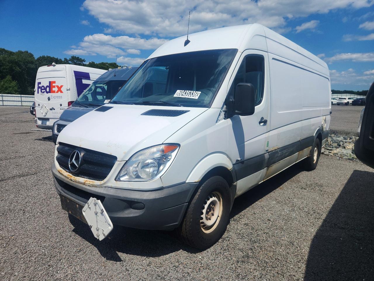 WD3PE8CB4B5606056 · 2011 MERCEDES-BENZ SPRINTER