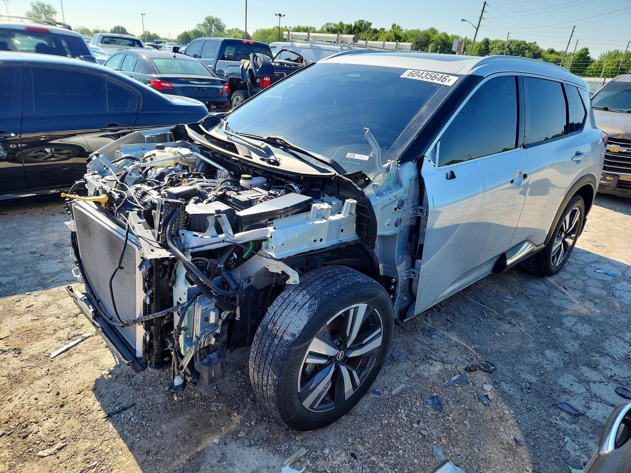 5N1AT3CA5MC814727 · 2021 NISSAN ROGUE