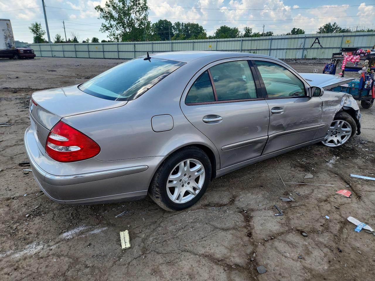 WDBUF56J86A819093 · 2006 MERCEDES-BENZ E · 3/12