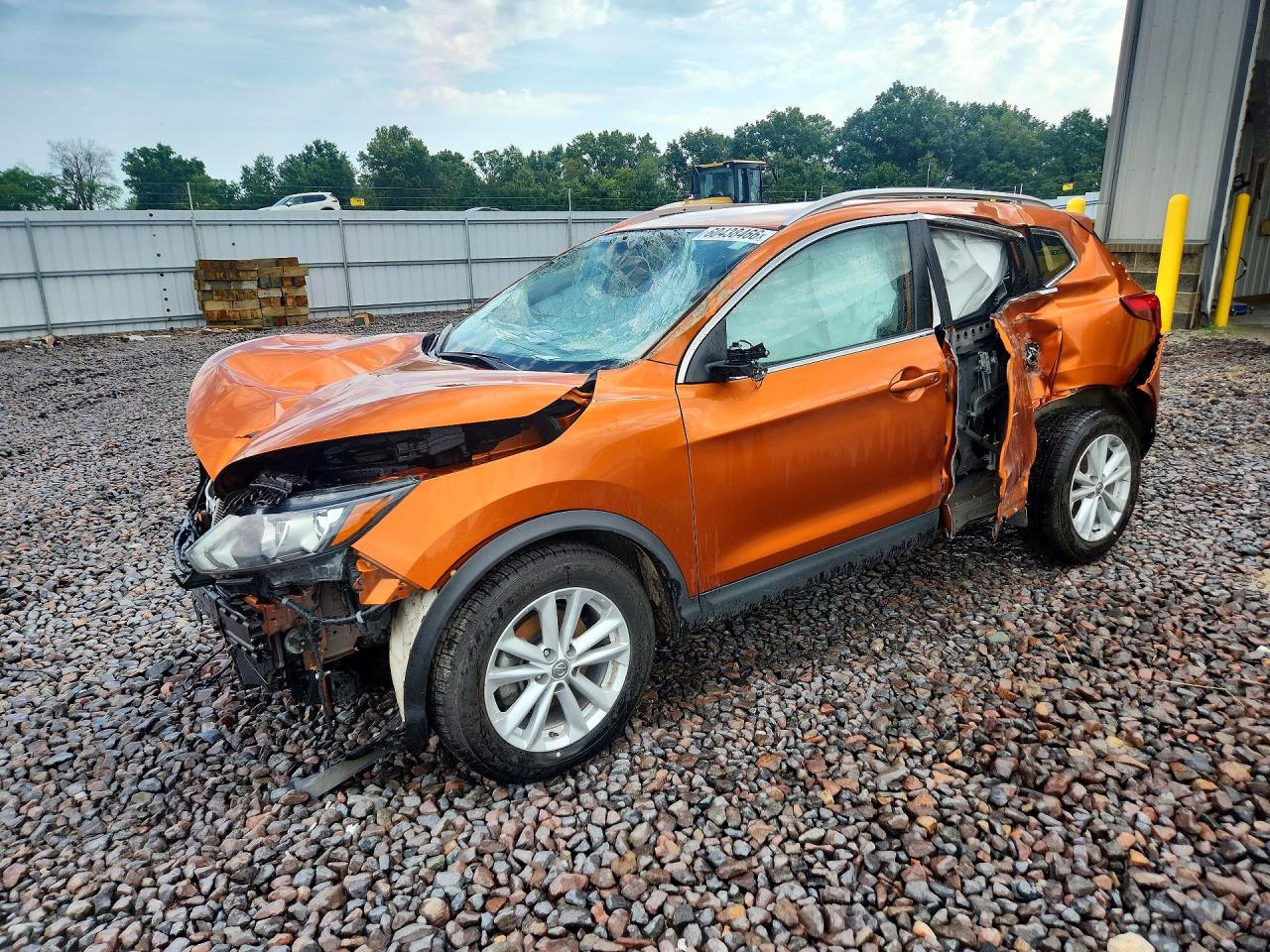 JN1BJ1CR1HW131018 · 2017 NISSAN ROGUE SPORT