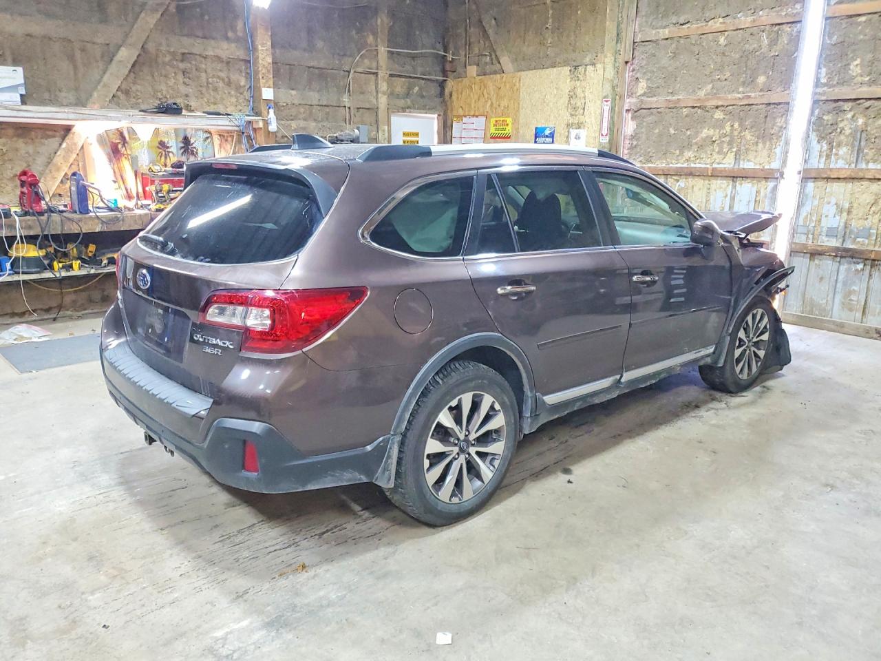 4S4BSETC2K3379831 · 2019 SUBARU OUTBACK · 3/14