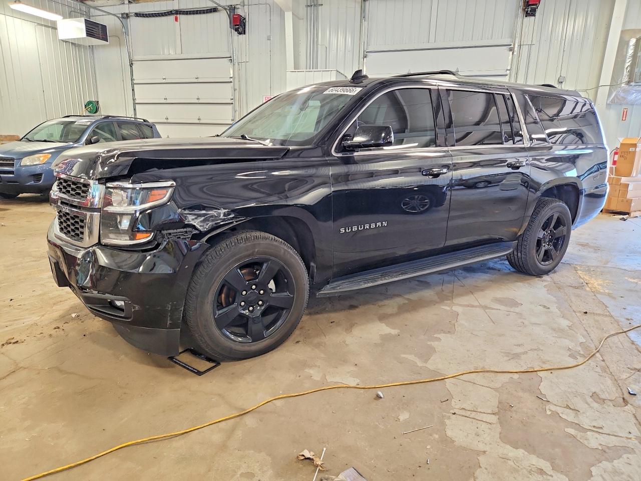 1GNSKHKC5JR352486 · 2018 CHEVROLET SUBURBAN
