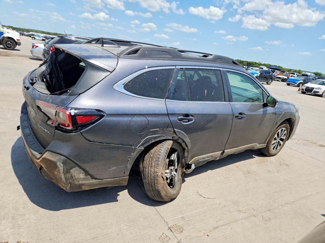 4S4BTAFC9S3300785 · 2025 SUBARU OUTBACK · 3/12