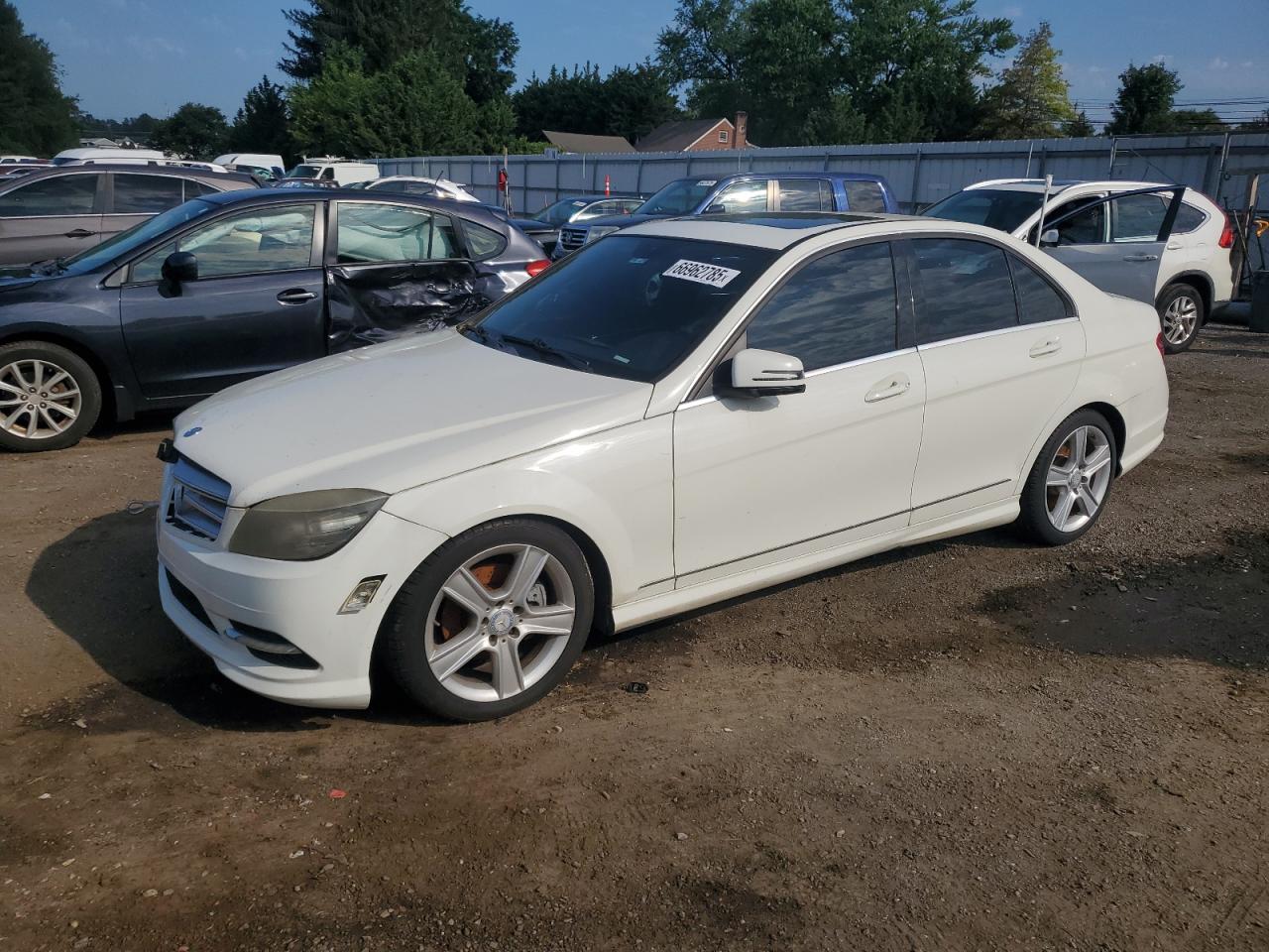 WDDGF8BB8BR133913 · 2011 MERCEDES-BENZ C