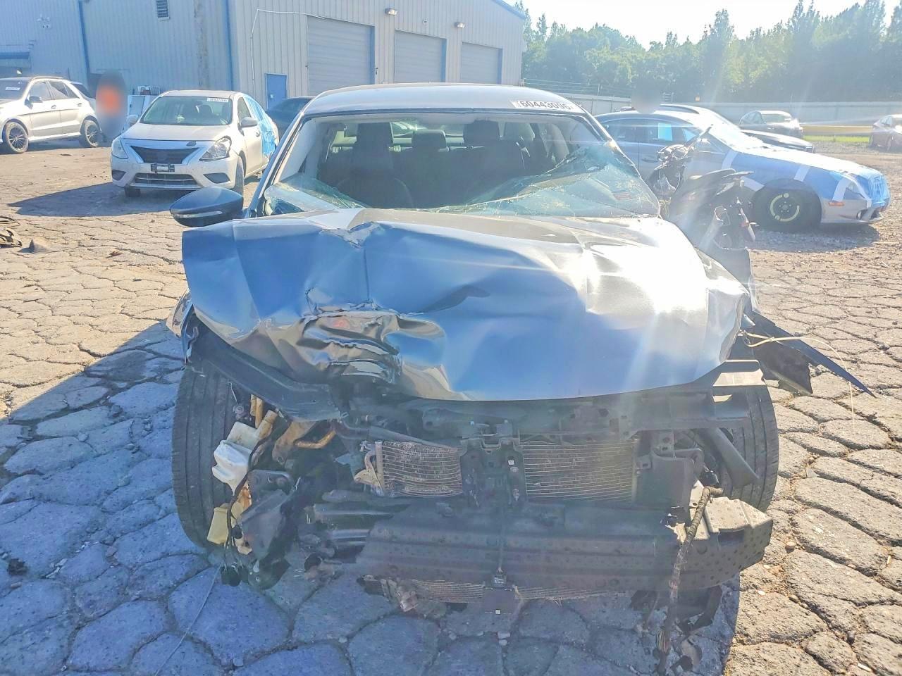 1VWDT7A3XHC032777 · 2017 VOLKSWAGEN PASSAT · 5/12