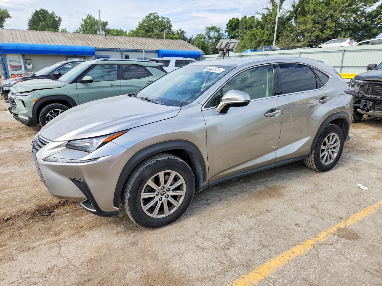 JTJBARBZ5J2151084 · 2018 LEXUS NX 300