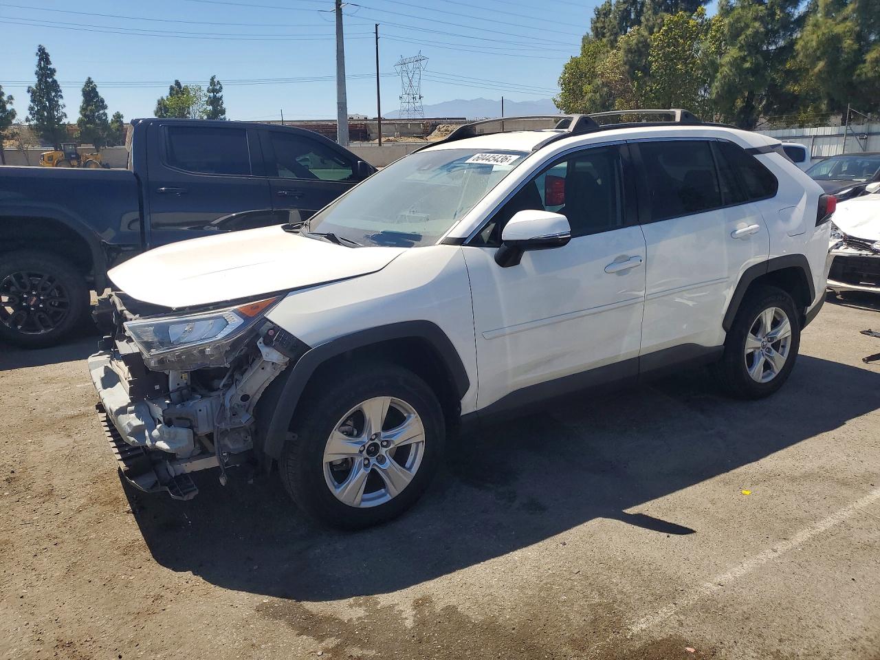 2T3W1RFV2LC061995 · 2020 TOYOTA RAV4