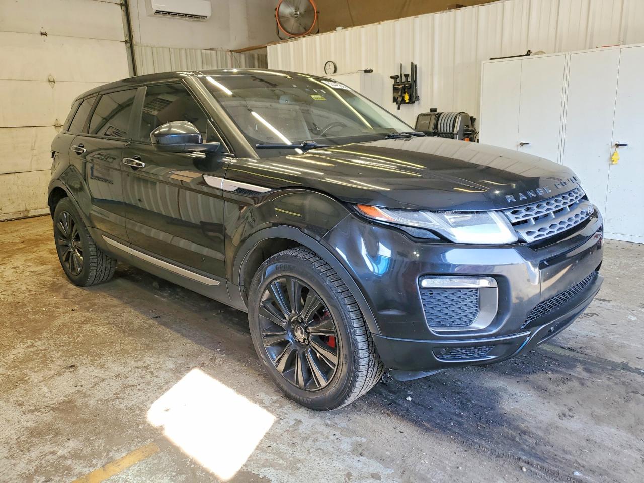 SALVR2BG1GH089289 · 2016 LAND ROVER RANGE ROVER EVOQUE · 4/13