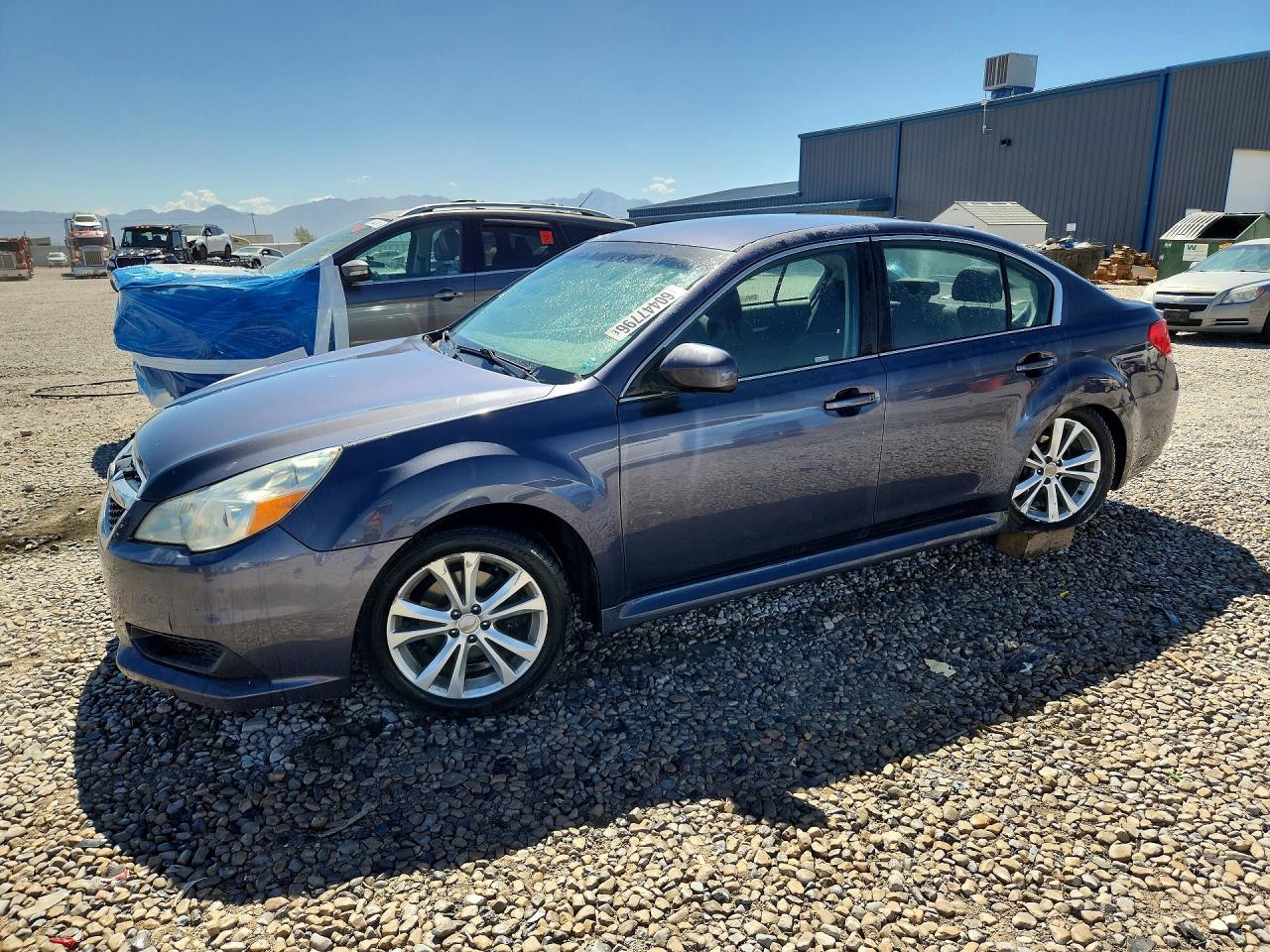 4S3BMBC63E3037610 · 2014 SUBARU LEGACY