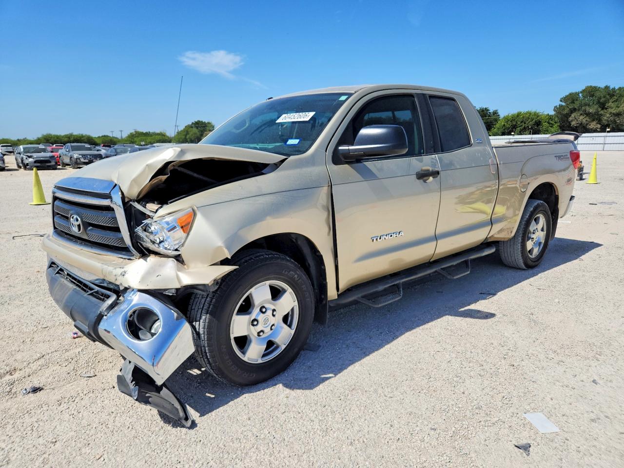 5TFRM5F1XAX017633 · 2010 TOYOTA TUNDRA
