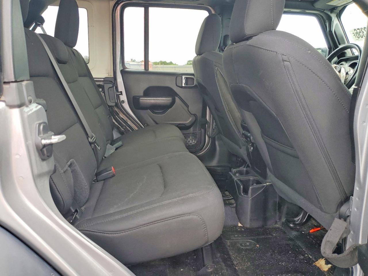 1C4HJXDN4LW226137 · 2020 JEEP WRANGLER UNLIMITED · 11/13