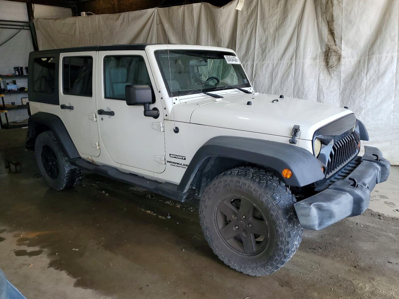 1J4BA3H12AL170567 · 2010 JEEP WRANGLER UNLIMITED · 4/13