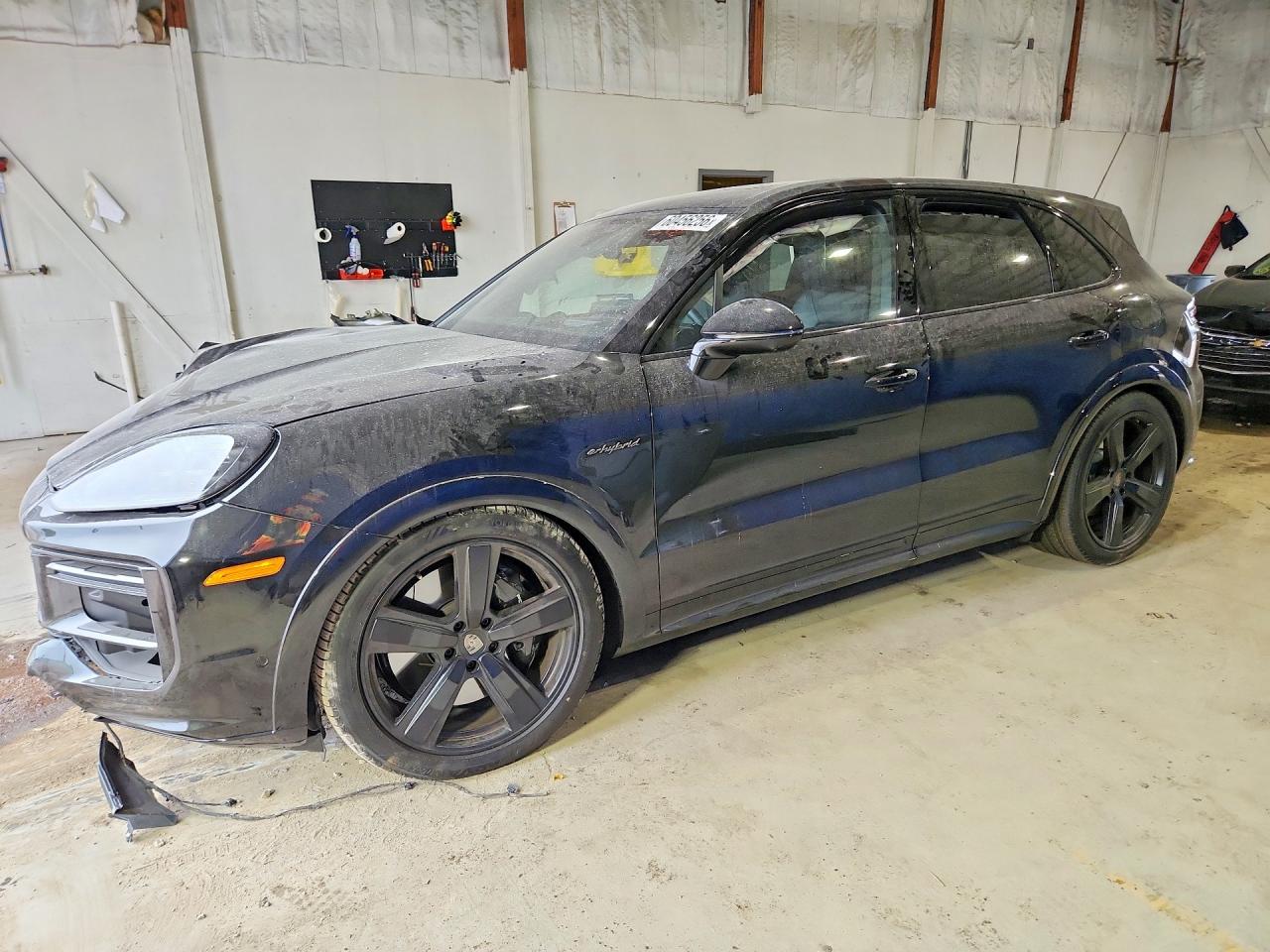 WP1AM2AY5TDA30082 · 2026 PORSCHE CAYENNE
