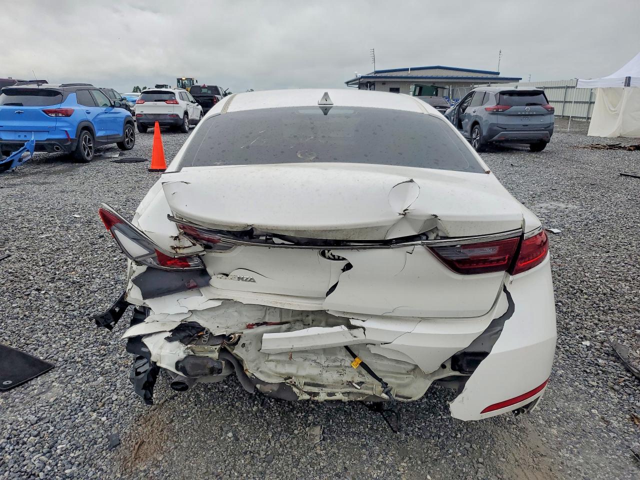 KNALB4J19H5042782 · 2017 KIA CADENZA · 6/13