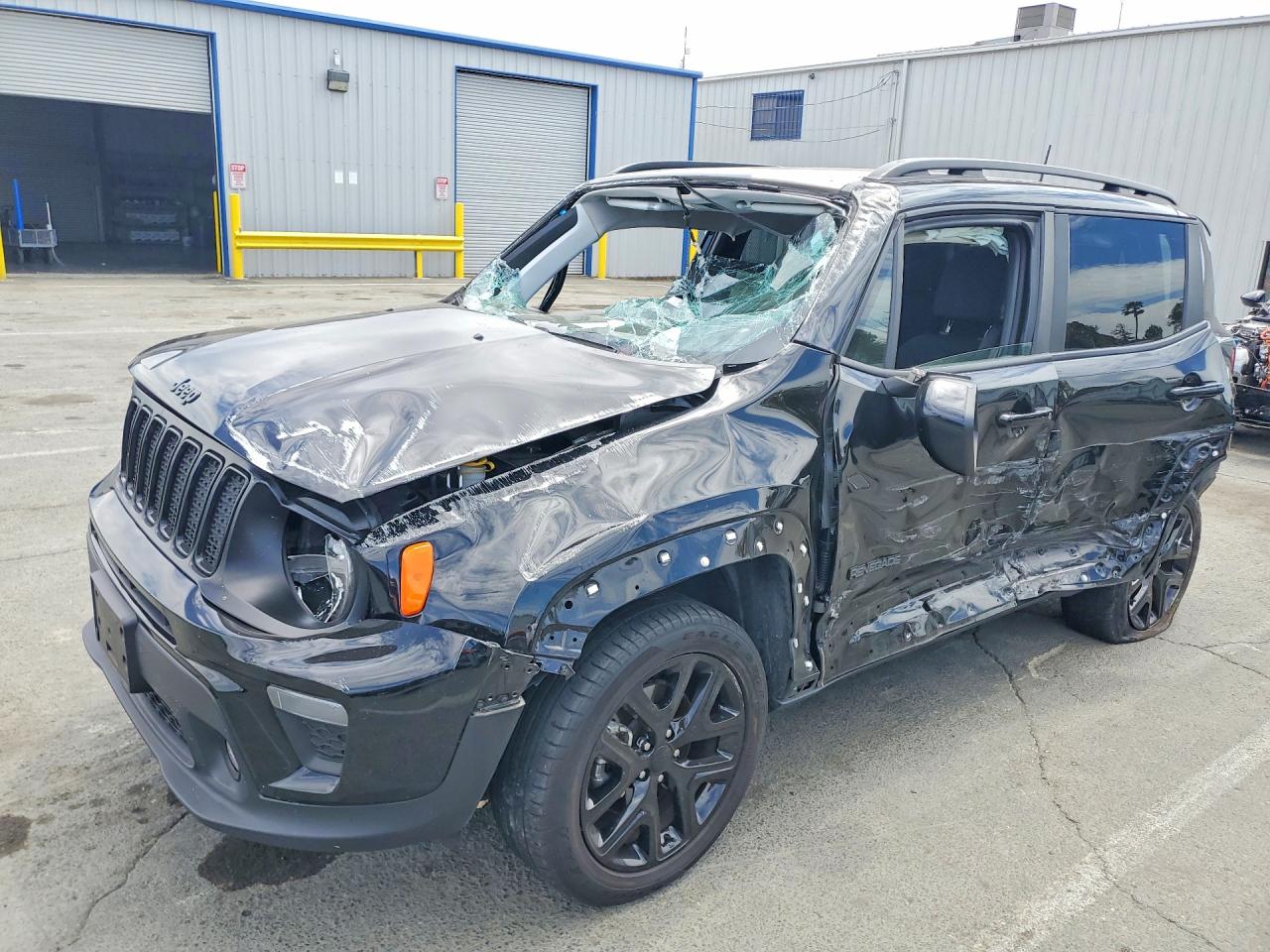ZACNJDE15PPP33643 · 2023 JEEP RENEGADE
