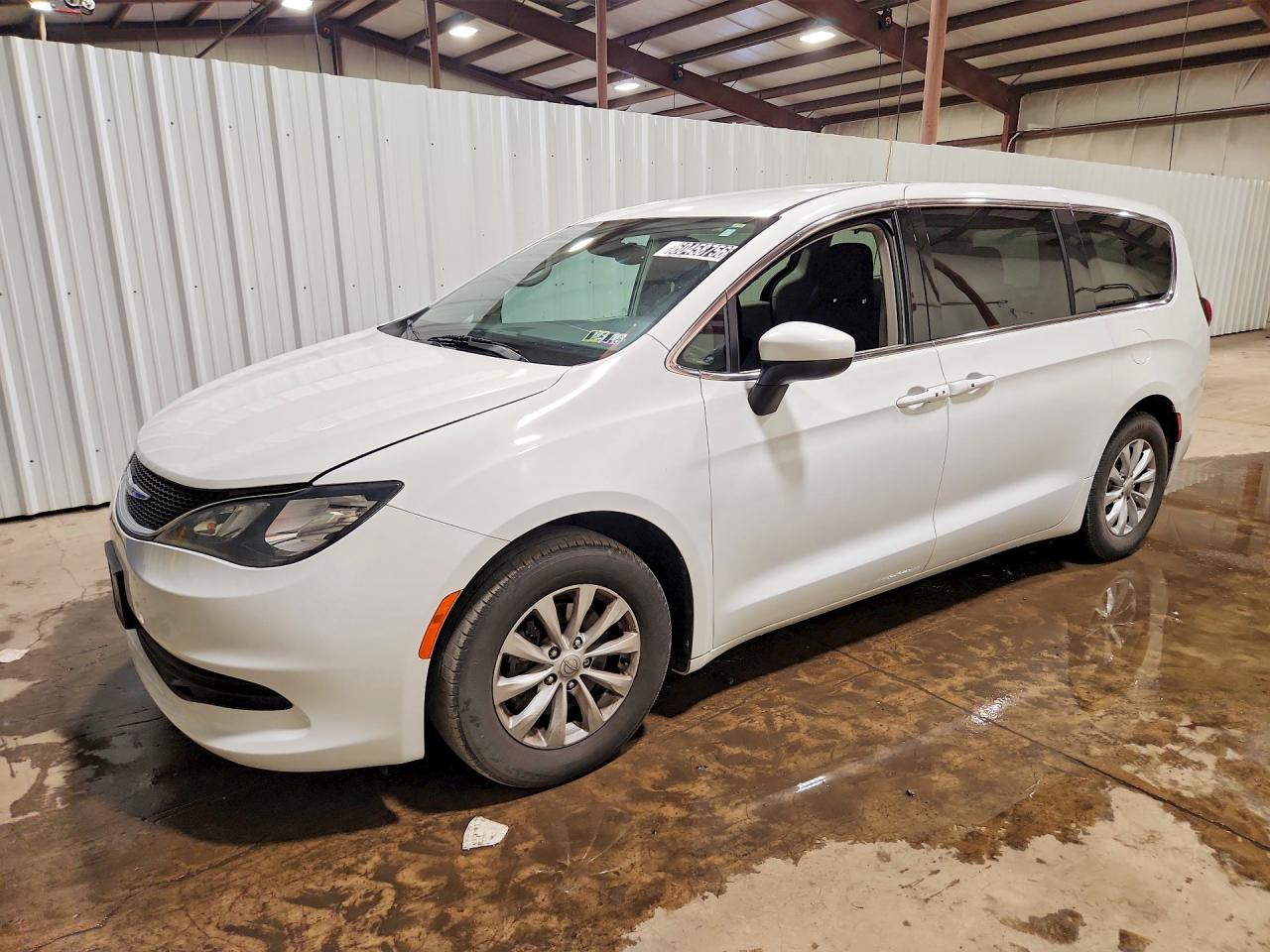 2017 CHRYSLER PACIFICA