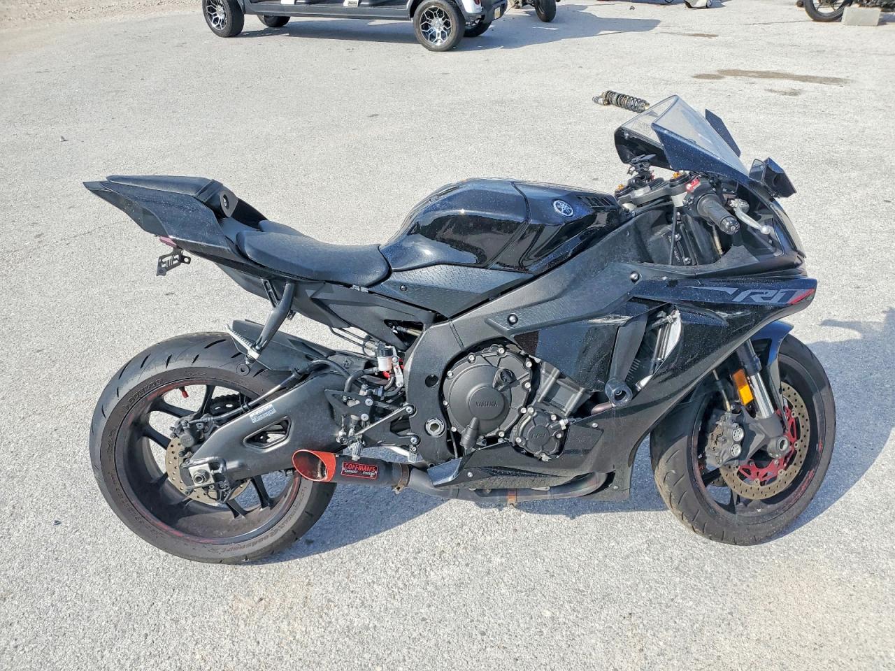JYARN39EXJA003911 · 2018 YAMAHA YZF890