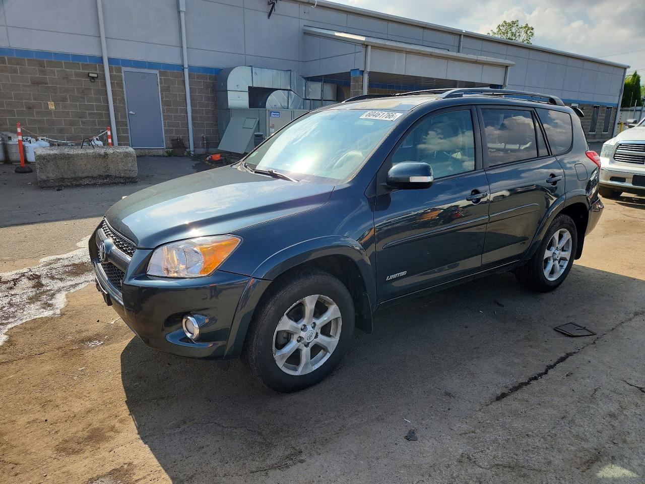 2T3DK4DV0CW075242 · 2012 TOYOTA RAV4