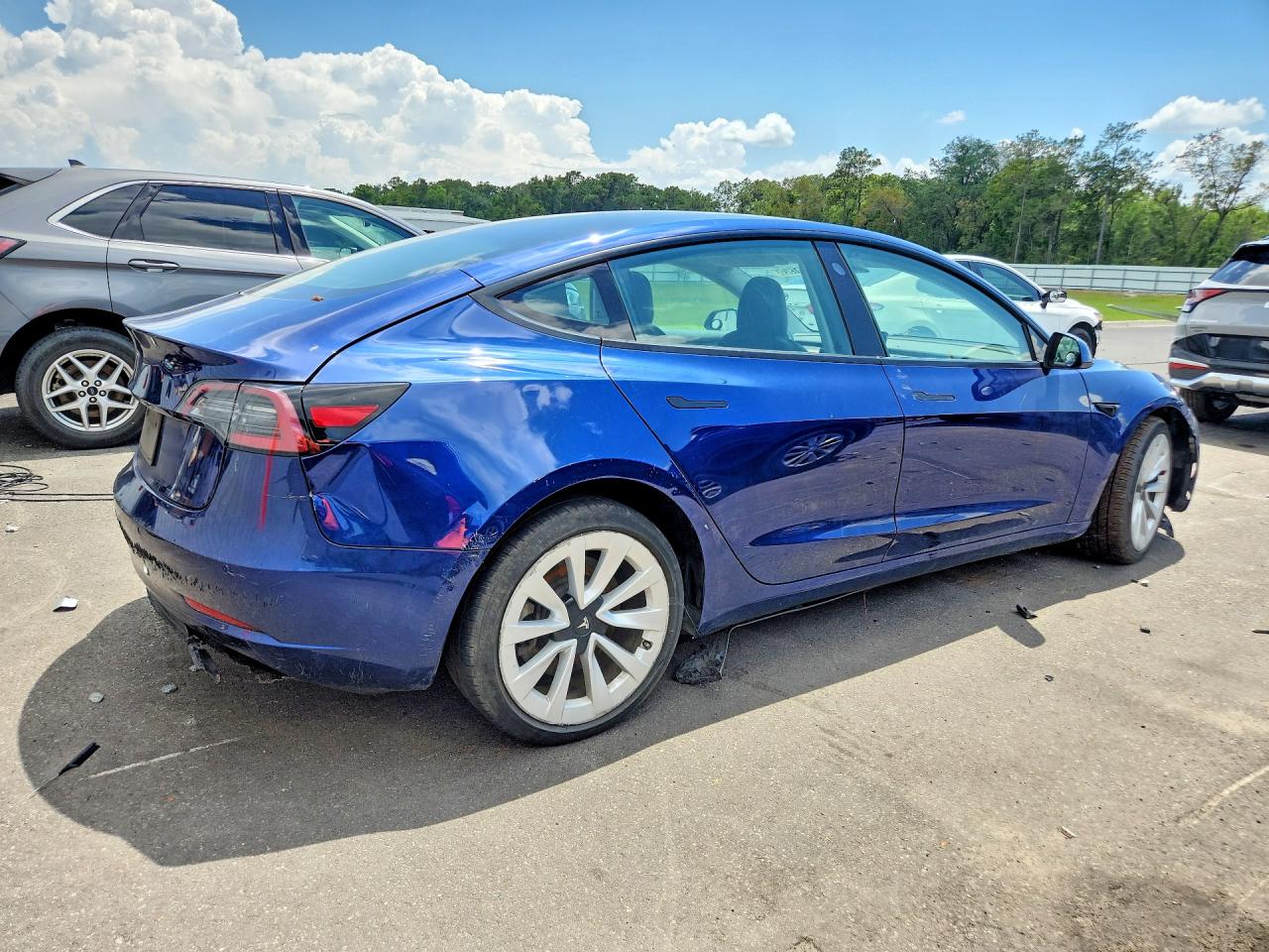 5YJ3E1EA9NF368661 · 2022 TESLA MODEL 3 · 3/12