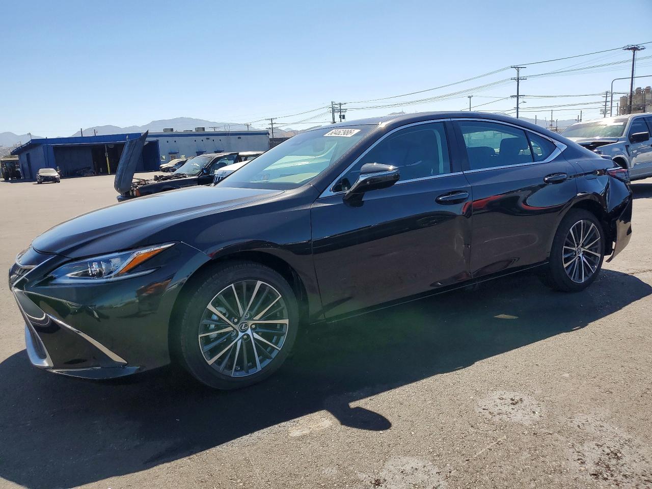 58ADA1C13SU072061 · 2025 LEXUS ES 300H