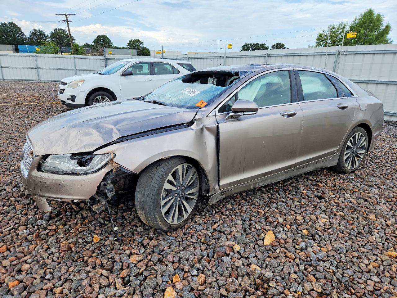 3LN6L5C93JR628169 · 2018 LINCOLN MKZ