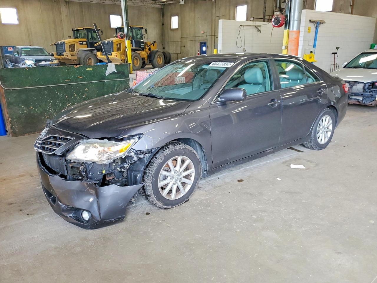 4T4BF3EK2BR121774 · 2011 TOYOTA CAMRY