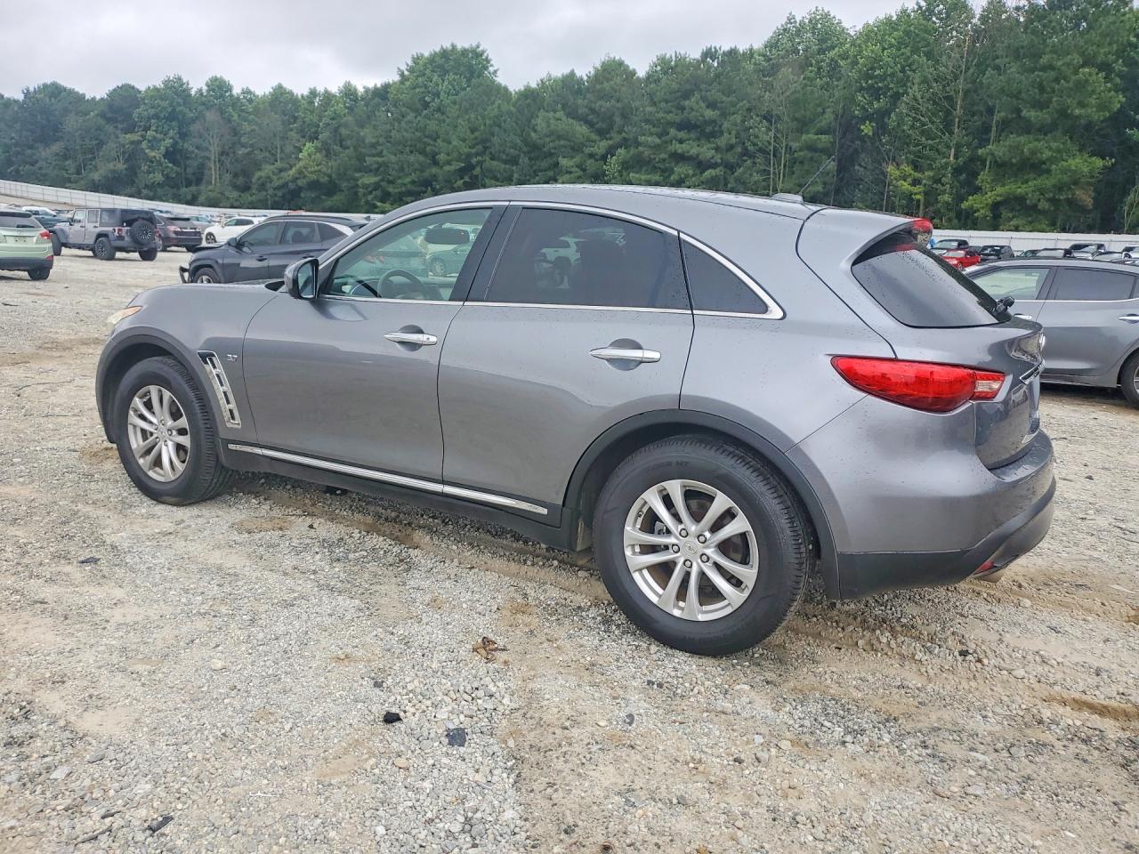 JN8CS1MW2HM414627 · 2017 INFINITI QX70 · 2/12