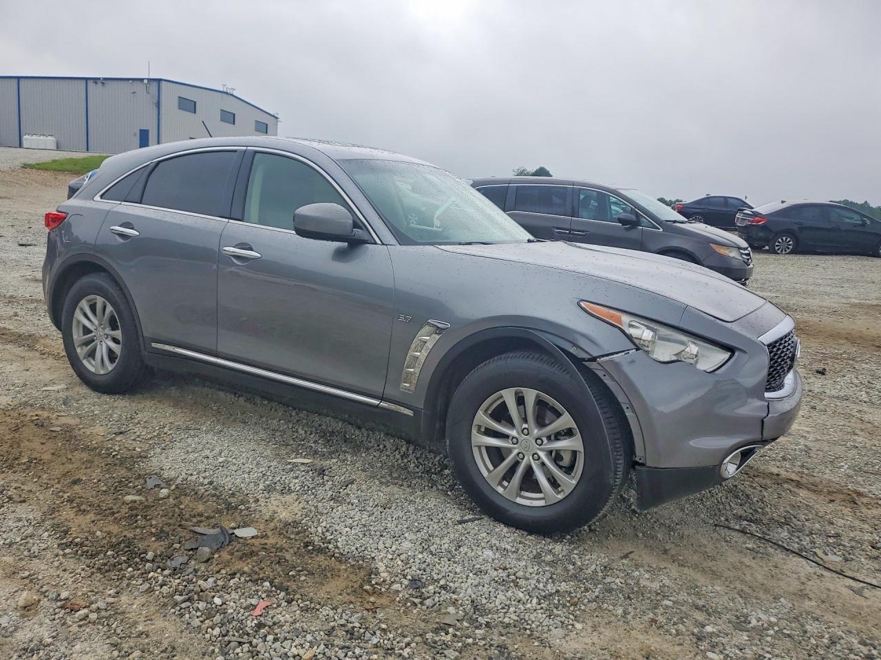JN8CS1MW2HM414627 · 2017 INFINITI QX70 · 4/12
