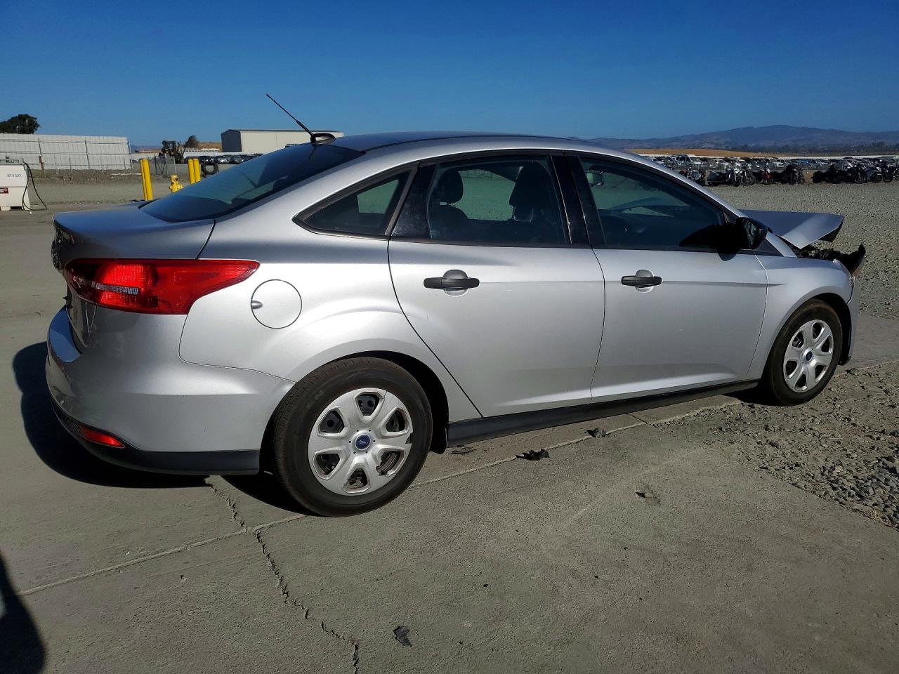 1FADP3E25JL288046 · 2018 FORD FOCUS · 3/12