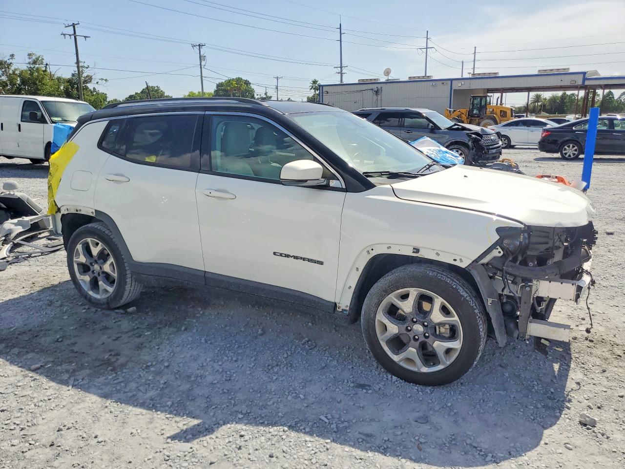 3C4NJCCB8MT587073 · 2021 JEEP COMPASS · 4/13