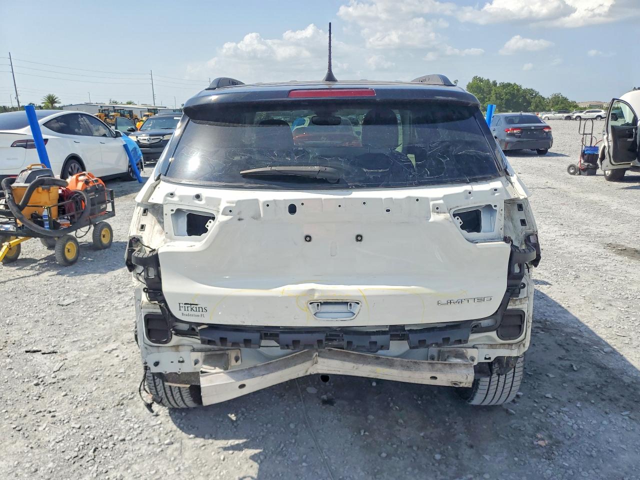 3C4NJCCB8MT587073 · 2021 JEEP COMPASS · 6/13