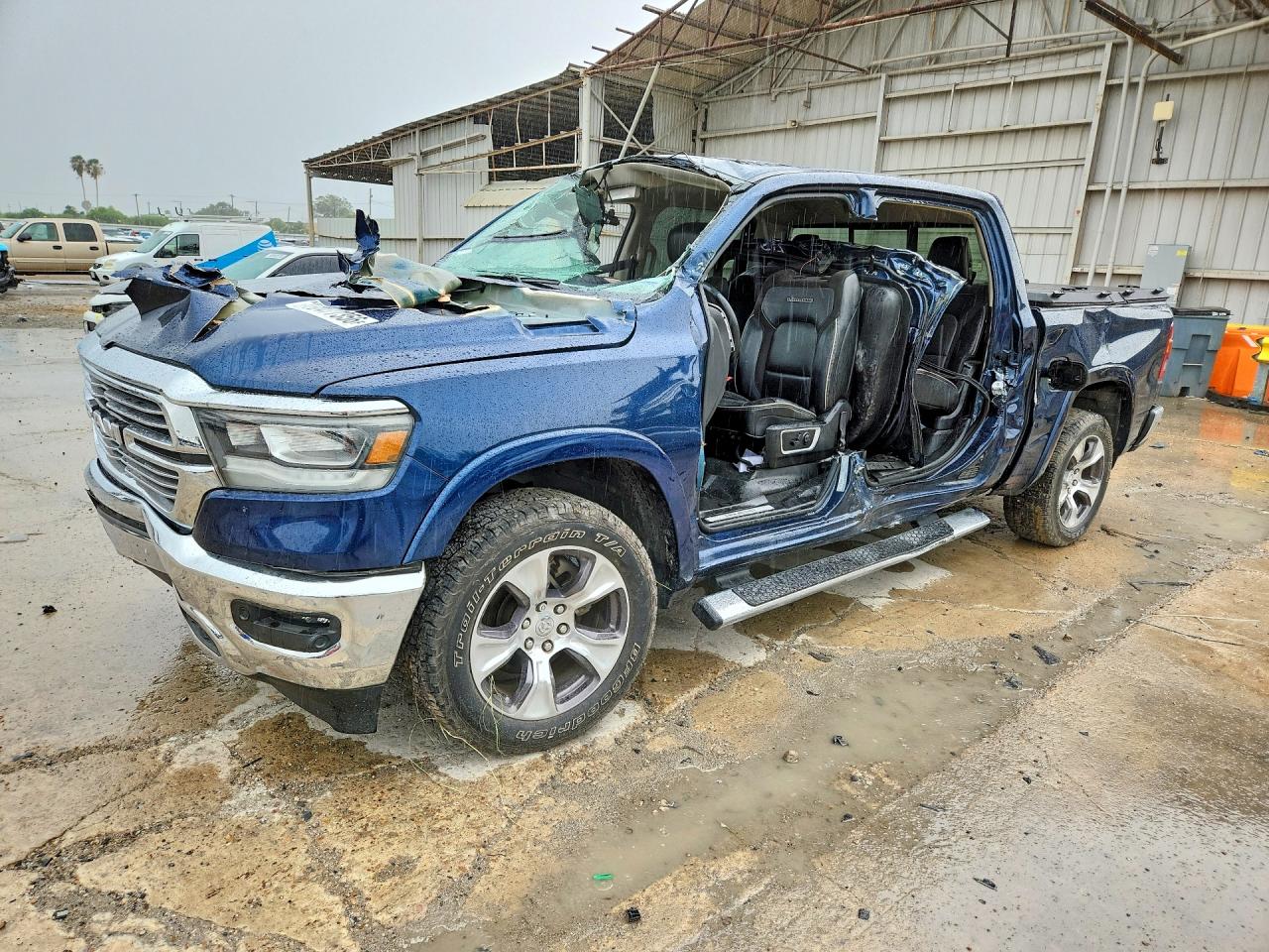 1C6SRFJT1NN199216 · 2022 RAM 1500