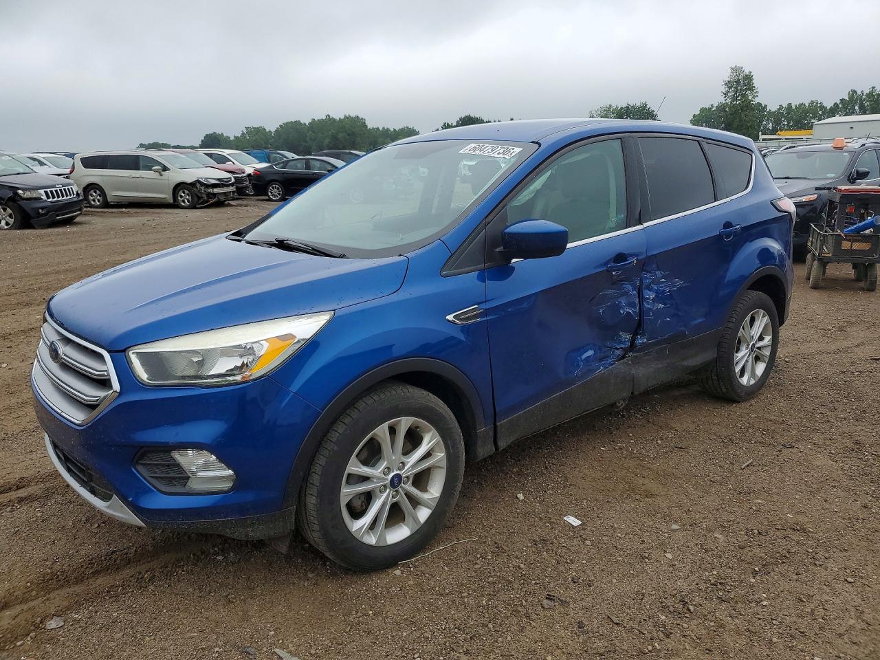 1FMCU0GD9HUF06338 · 2017 FORD ESCAPE